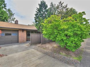 11835 SW Tremont St, Portland, OR 97225