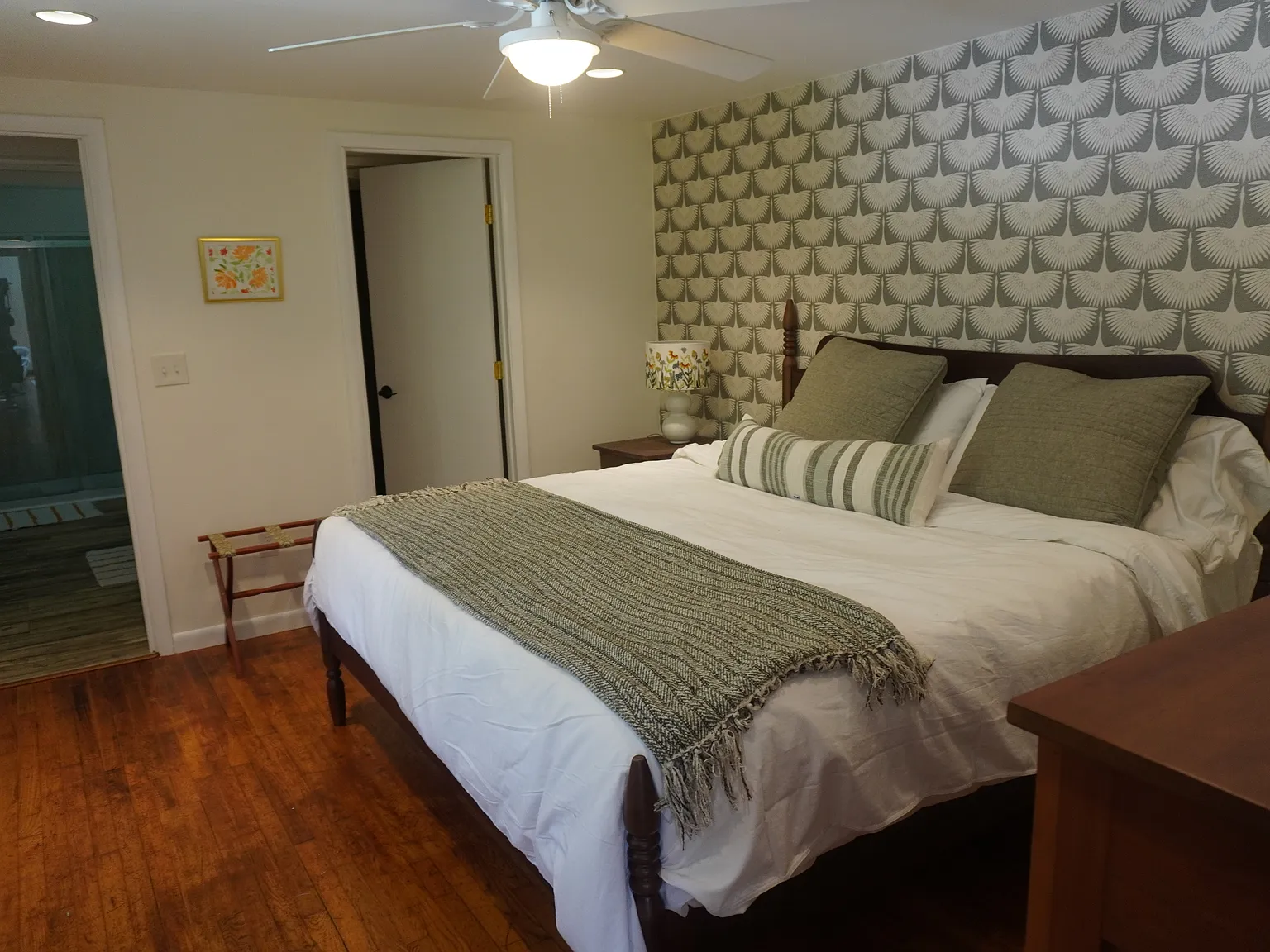 5 bed, 2634 sqft, $4,600 — Photo 3