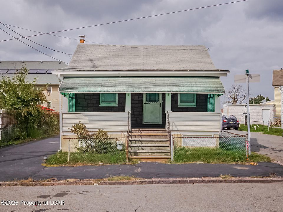 1st image of 5 Jackson Ave