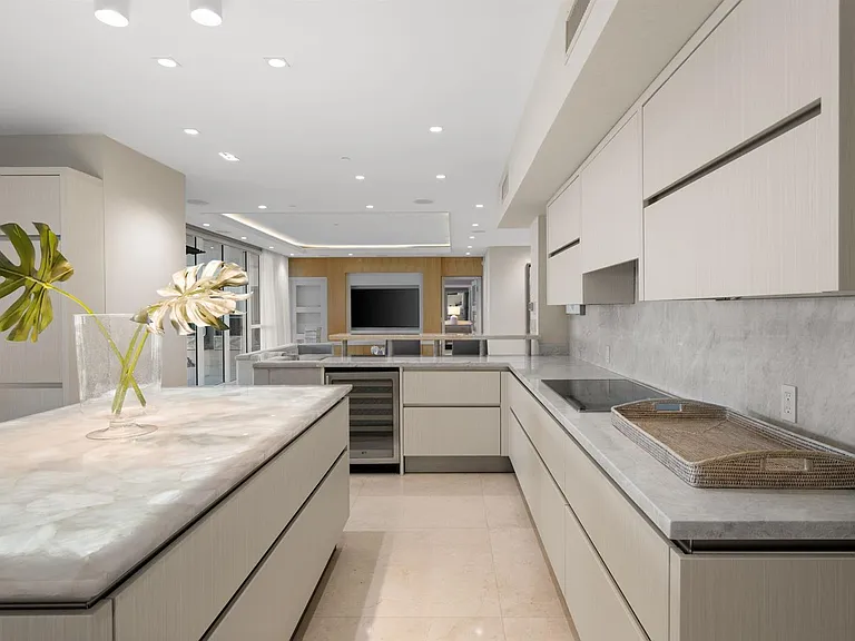101 Fort Lauderdale Beach Blvd #Penthouse 2703 — Photo 16