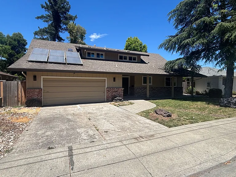 2227 Gainsborough Ave — Photo 13