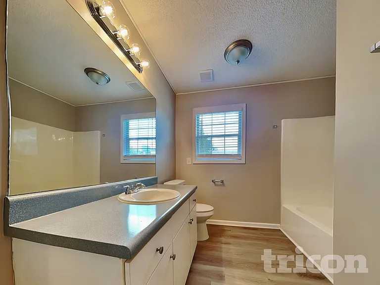 113 Ivy Brook Dr — Photo 8