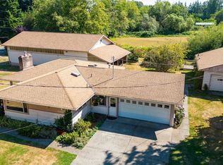 6886 Vista Dr, Ferndale, WA 98248