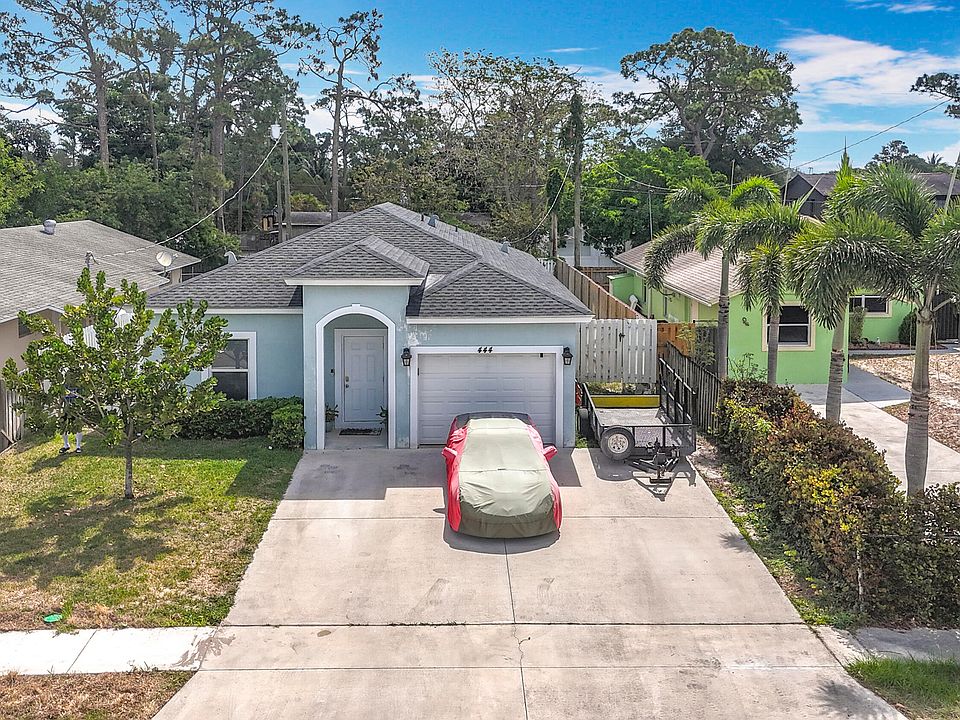 1st image of 444 Martin Avenue
