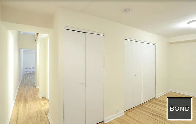 Rented by Bond New York | media 23