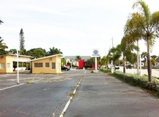 2100 S Dixie Hwy, West Palm Beach, FL 33401