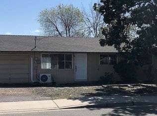 182 Mace Rd, Medford, OR 97501