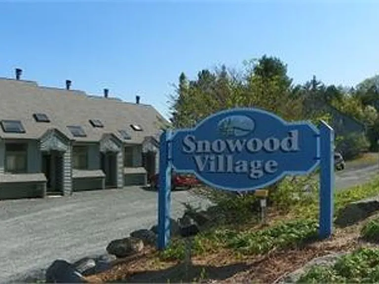 135 Snowood Dr #E4 — Photo 14