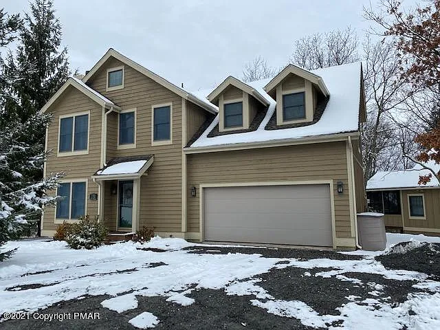 136 Laurel Ct photo 1