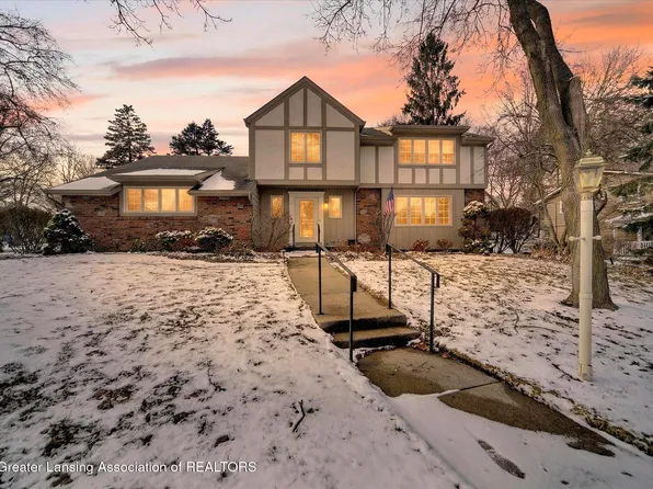 3781 Sandlewood Dr, Okemos, MI 48864