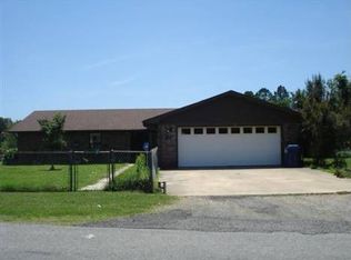 608 6th St, Talihina, OK 74571