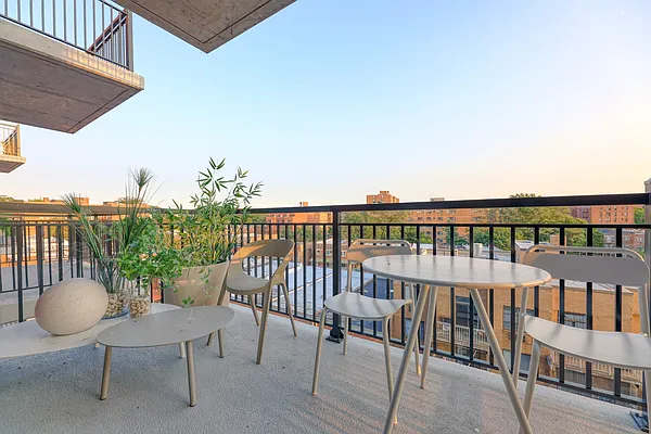 Rented by Sky View Parc Sales LLC | media 20