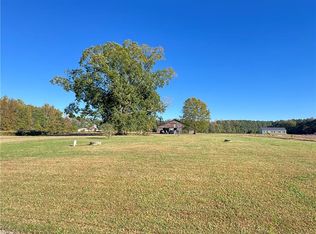 15045 Trump Town Rd, Windsor, VA 23487