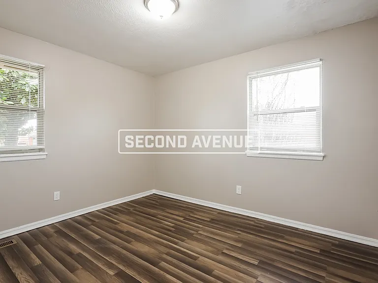 6328 N Hammond Ave — Photo 5