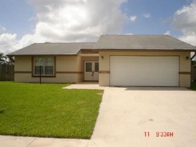 290 Ponce De Leon St, Royal Palm Beach, FL, 33411
