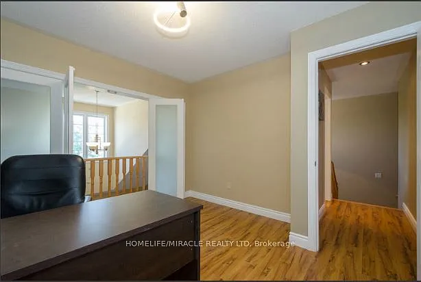 30 Masters Green Cres — Photo 24