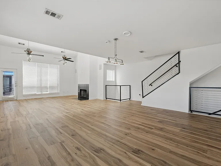 2200 N Peak St — Photo 9