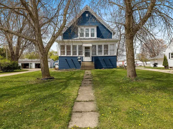 531 N Main St, Seymour, WI 54165