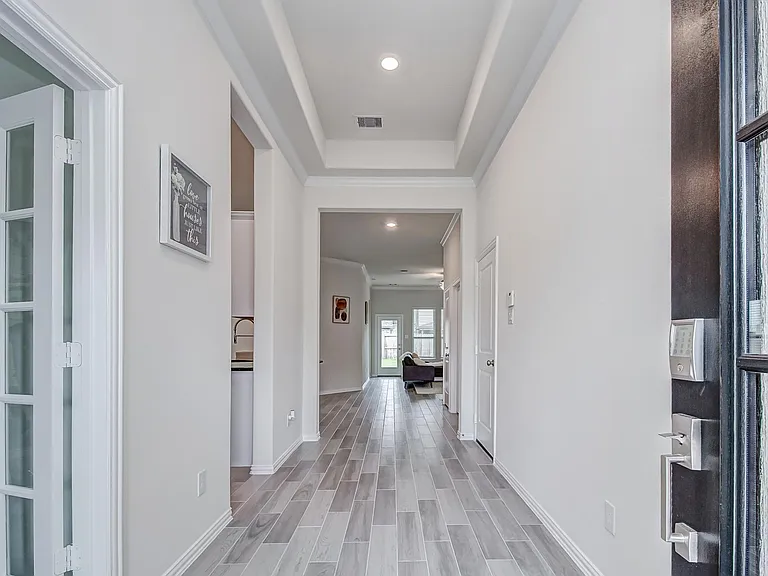 28639 Monarch Cliffs Dr — Photo 13