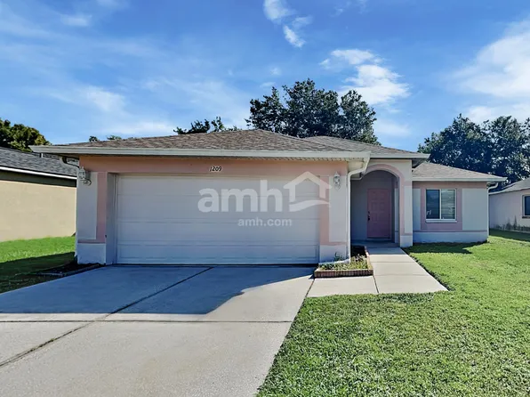 1209 Blufield Ave, Brandon, FL 33511