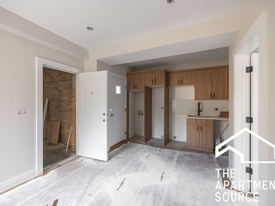 1st image of 2239 N Bissell St APT 3S