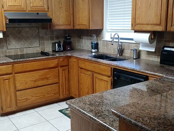 2nd image of 2315 Park Wood Dr