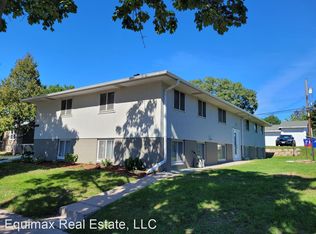 1715 Thomas Ave APT 6, Saint Paul, MN 55104