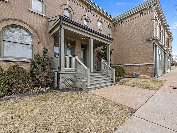 3rd image of 3901 Folsom Ave #3909