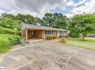 202 Hardwick Dr, Greenville, SC 29617