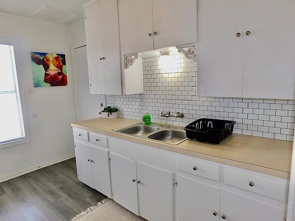 5th image of 642 Robinson St #3