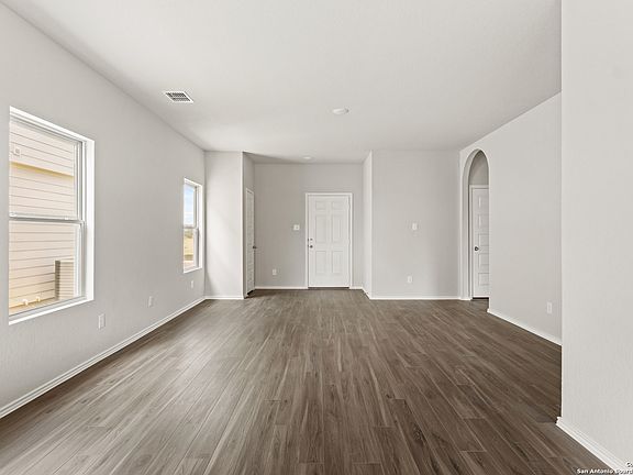 3rd image of 2438 Redlove Drive