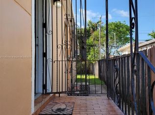 3540 NW 19th St, Miami, FL 33125