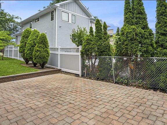 2nd image of 249 Virginia Ave