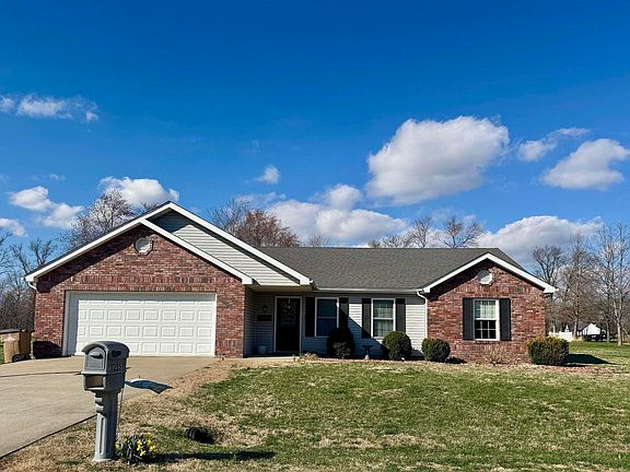 4th image of 11235 Maggie Dr