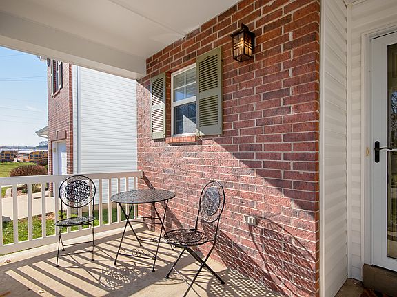 Plenty of Room for Relaxing!