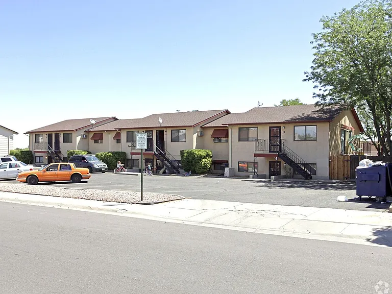 50 Royal Crest Dr. — Photo 16