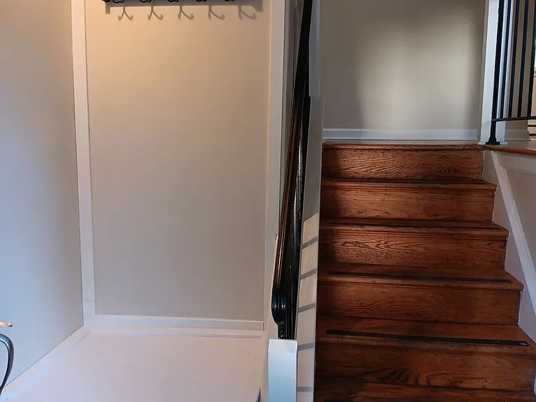 110 Middlesex Dr — Photo 6