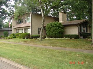 1118 W Keith Ave, Waukegan, IL 60085