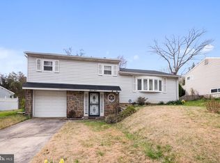 1115 Meadow Lark Dr, Baltimore, MD 21227
