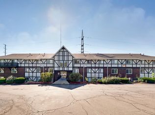 Courtland Manor, Saint Louis, MO 63119