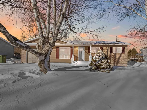 21 Sherry Ave, Kentville, NS B4N 1Z6