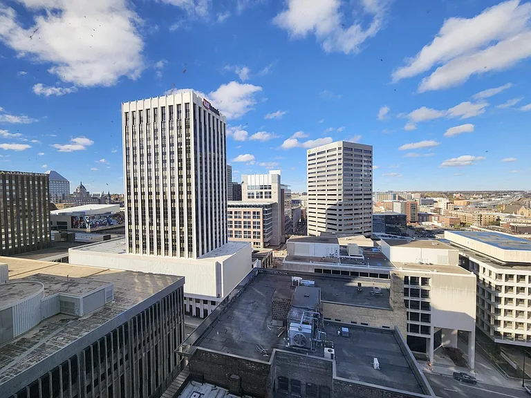 Pioneer Endicott — Photo 108