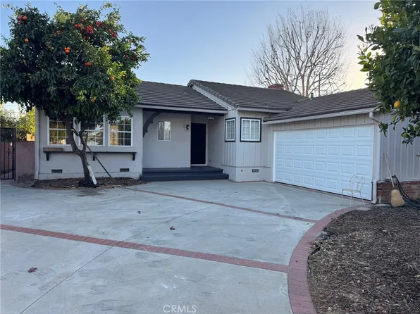 15446 Keswick St, Van Nuys, CA 91406