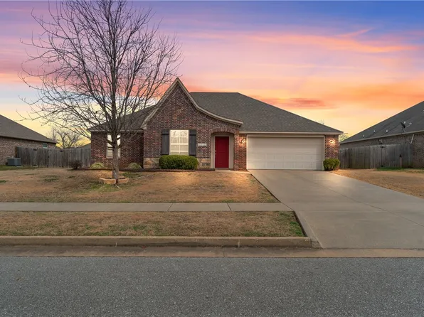 12530 Bethel Oaks Dr, Farmington, AR 72730