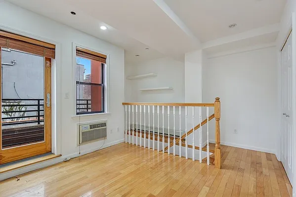 Rented by Corcoran | media 28