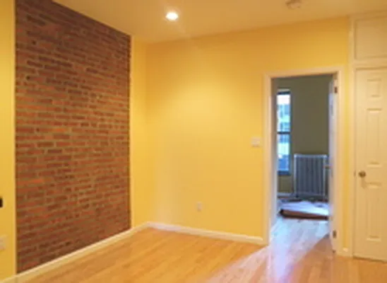 Rented by J Misrahi Realty Corp | media 9