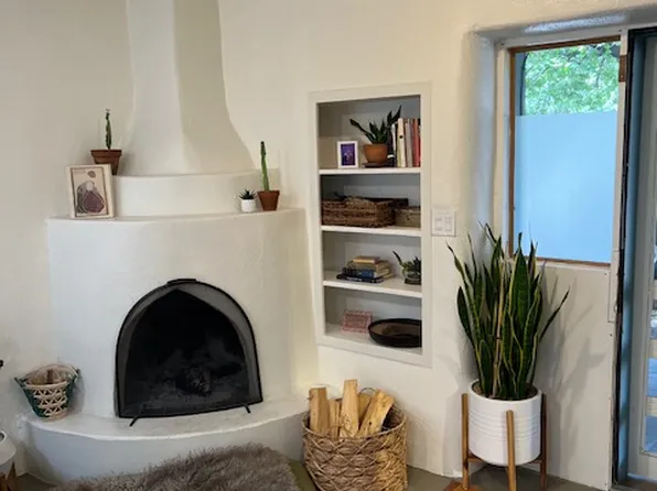 (undisclosed Address), Santa Fe, NM 87505