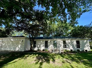 2 Mitchell Ave, Mattoon, IL 61938