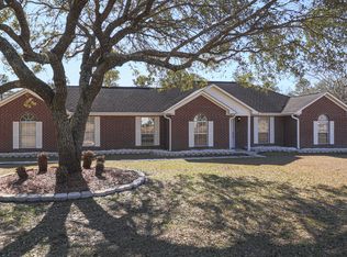 9348 Dunn Rd, Moss Pt, MS 39562