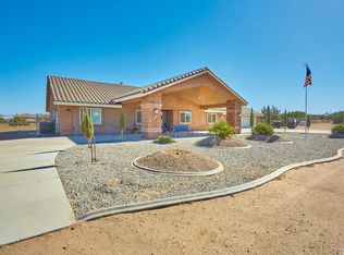 8845 Fremontia Rd, Oak Hills, CA 92344